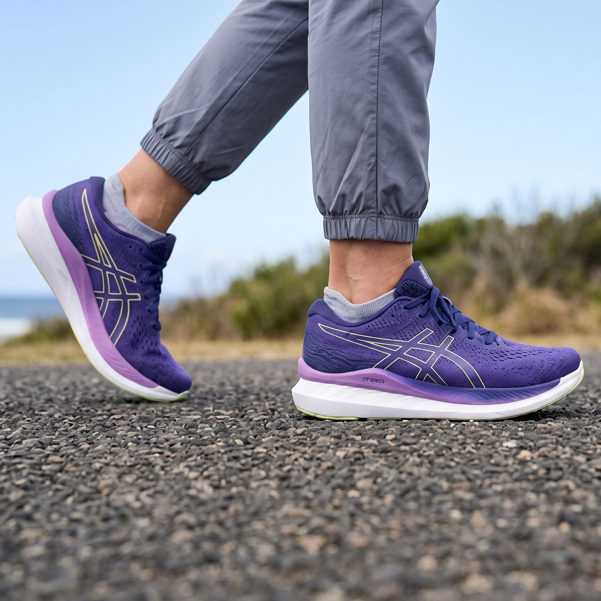 Womens Walking